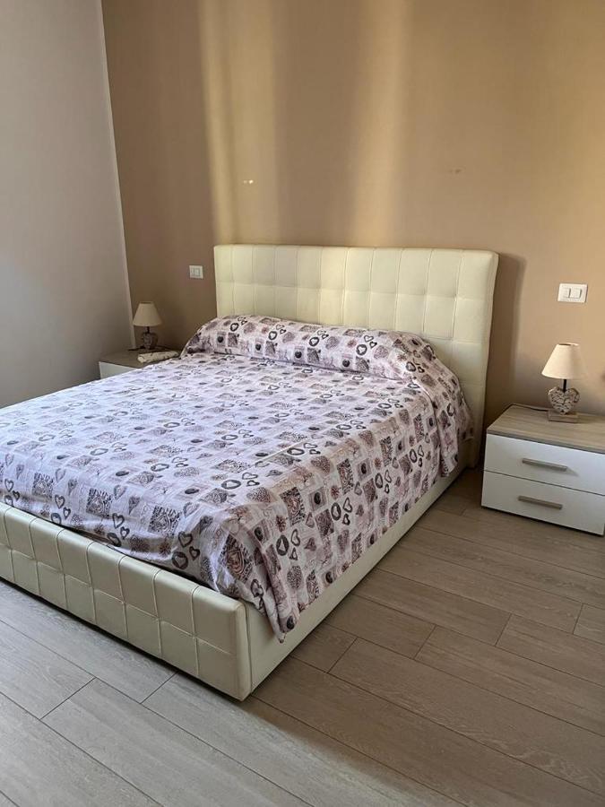 La Piazzetta Anzio Hotel Luaran gambar
