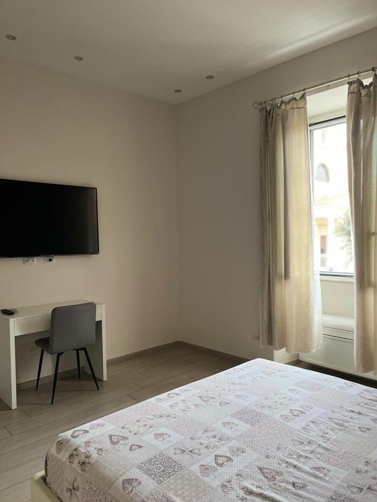 La Piazzetta Anzio Hotel Luaran gambar